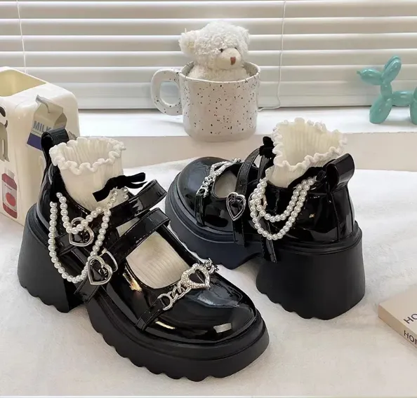 Women's - Chunky Heels - Stylish and Comfortable - Trendy Footwear for Every Occasion