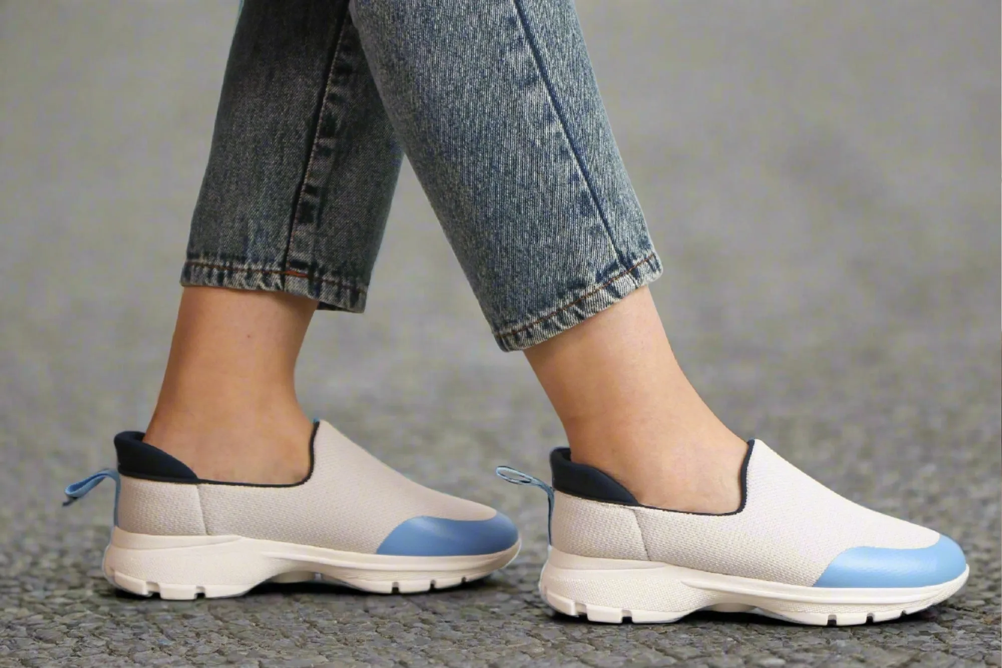 Women's Sneakers 2094