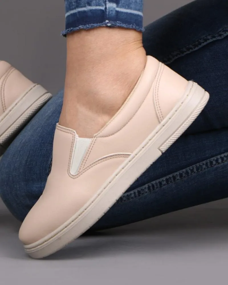 Women's Sneakers - 4009