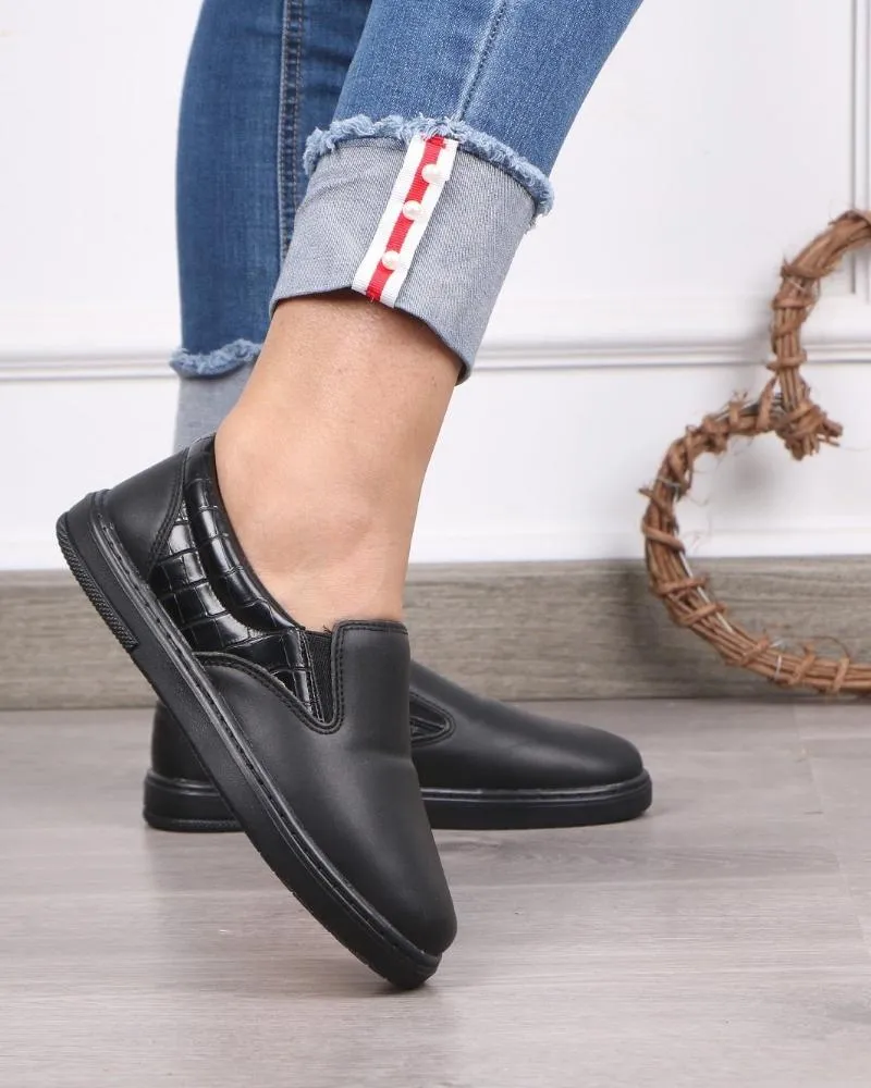 Women's Sneakers - 4009