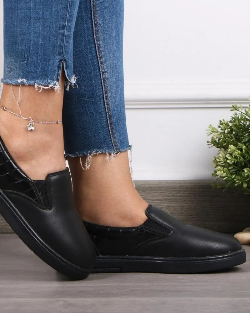 Women's Sneakers - 4009